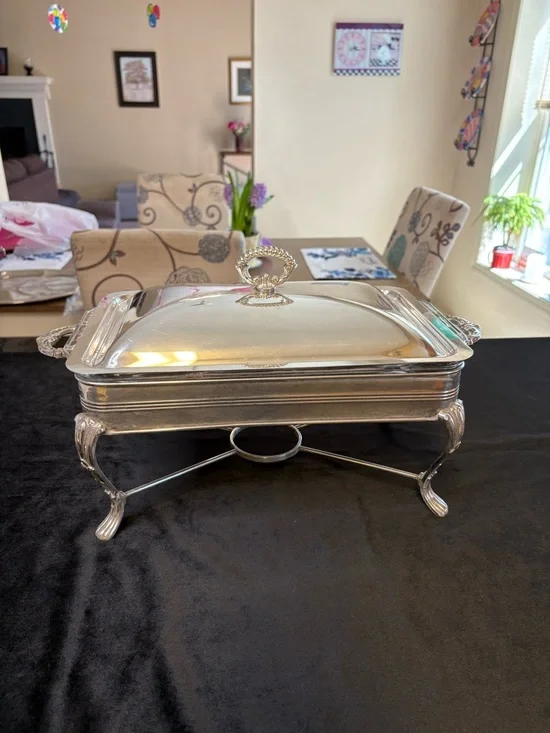 Vintage Silver-Plated Covered Chafing Dish/ Casserole Server - Picture 1 of 15